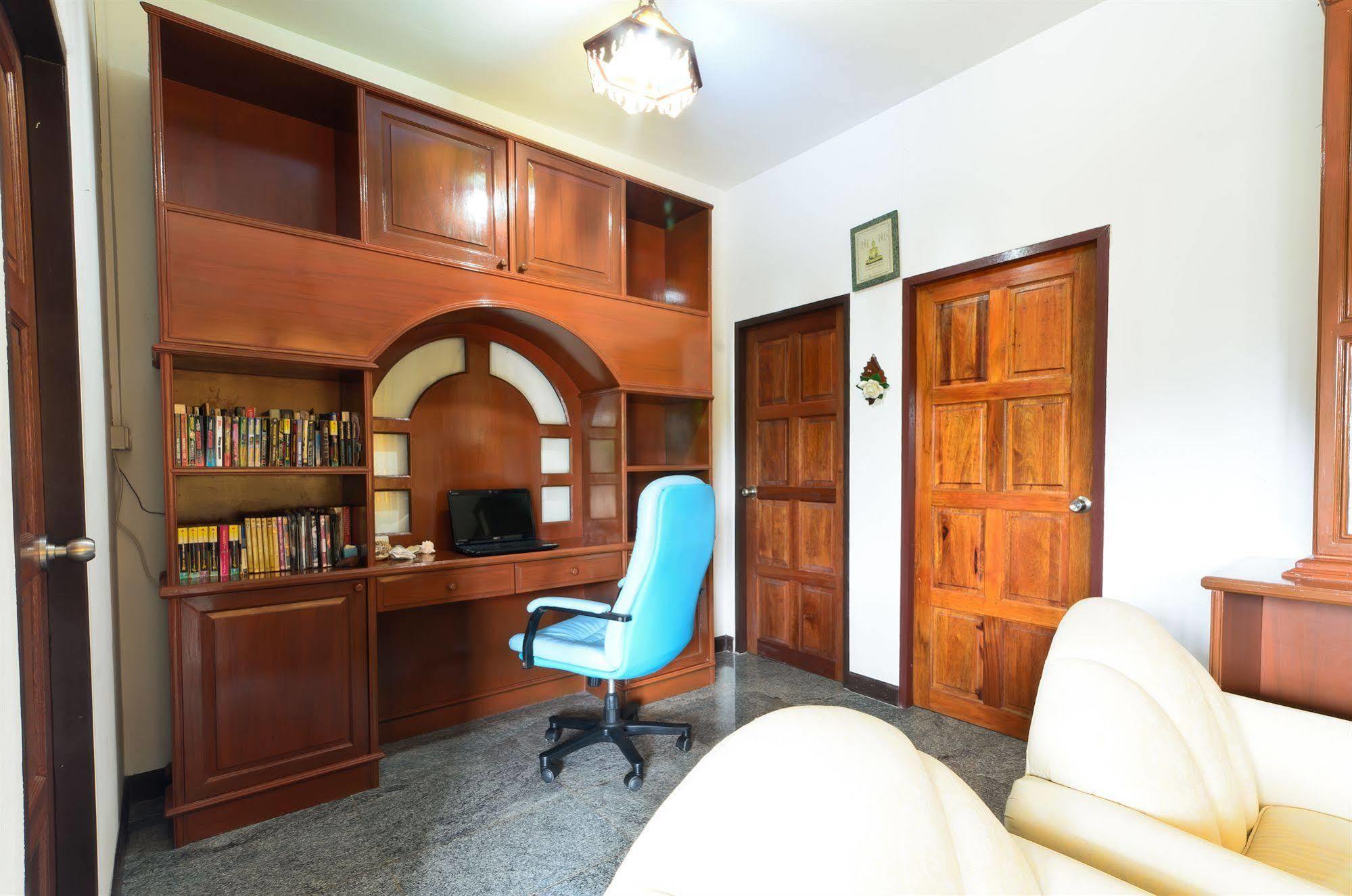 Sananwan Beach B&B Bang Saphan Noi Buitenkant foto
