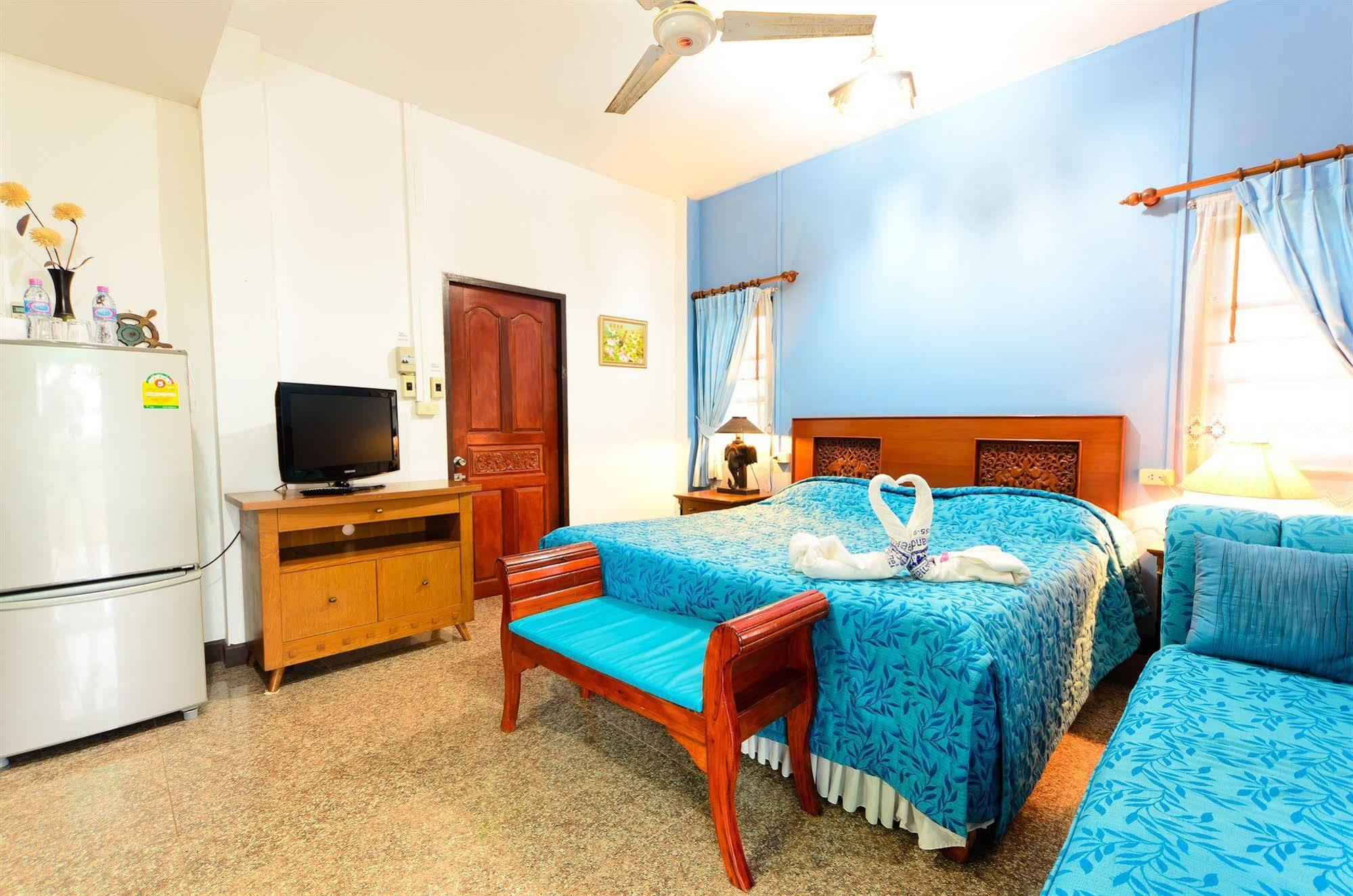 Sananwan Beach B&B Bang Saphan Noi Buitenkant foto