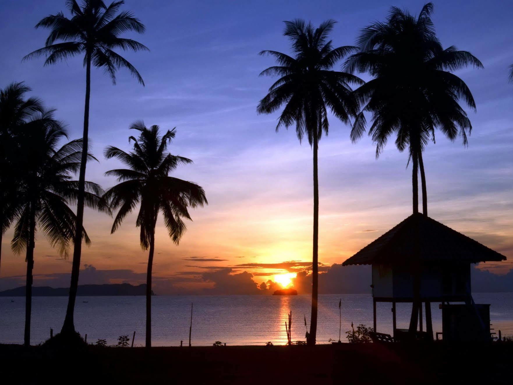 Sananwan Beach B&B Bang Saphan Noi Buitenkant foto